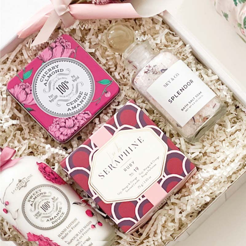 kadoo bridesmaid gifts, the perfect gifts for bridal and wedding party.