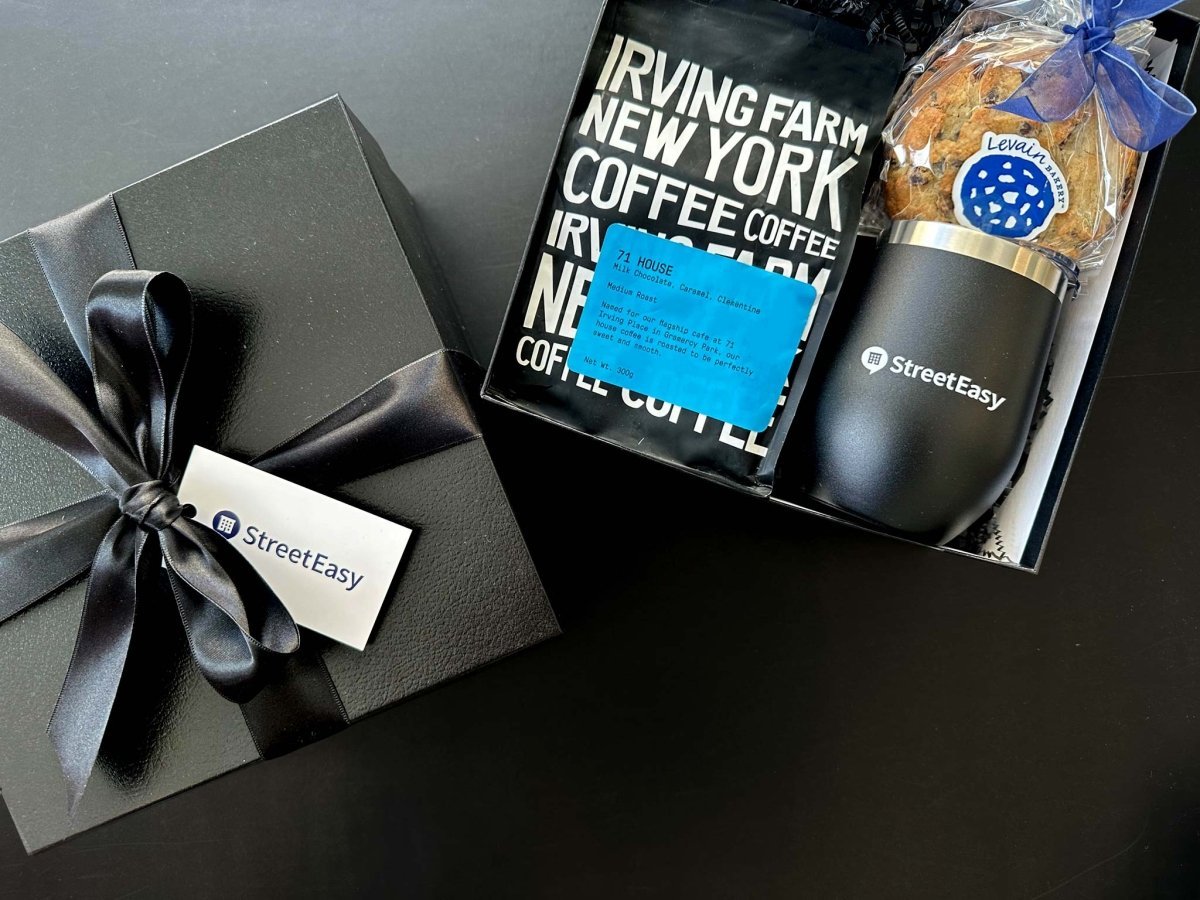 KADOO Streeteasy Corporate Client Gift Swag Tumbler Levain Cookie Irving Farm New York Coffee